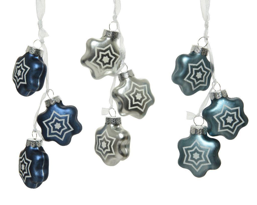 bluw and silver star tree decorations