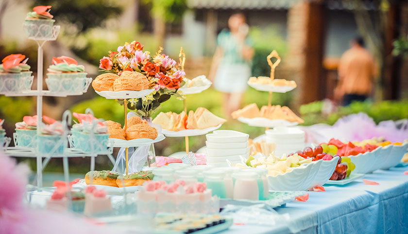 coronation party checklist - buffet food table outside