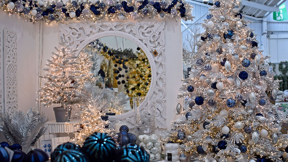 Shiny Sequin Coating Pinecone Hanging Ornaments Festive - Temu